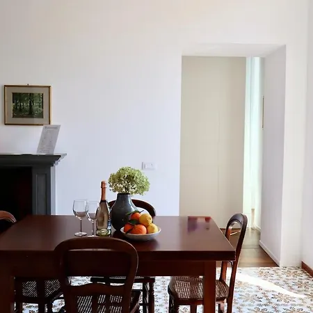Lägenhet Palazzo Menichetti *